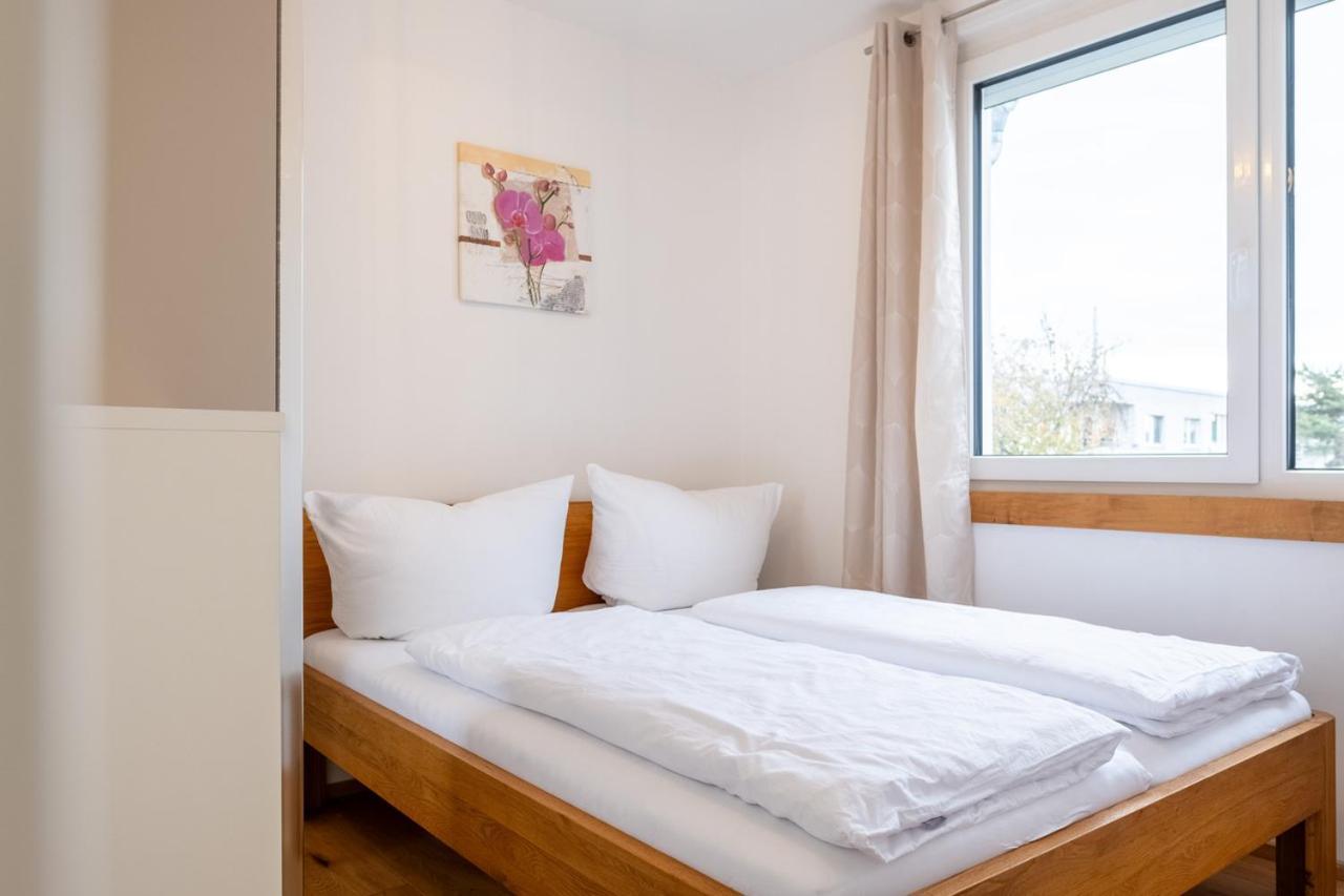 Modern Apartment W/ Cozy Balcony Near City Center Wina Bagian luar foto
